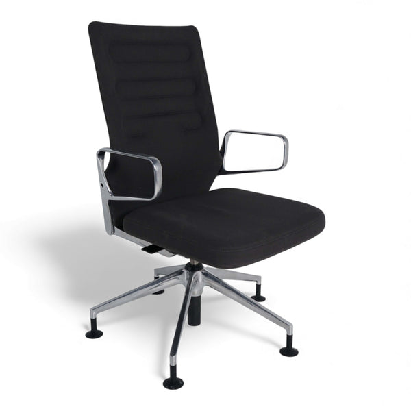 Vitra AC4 konferansestol