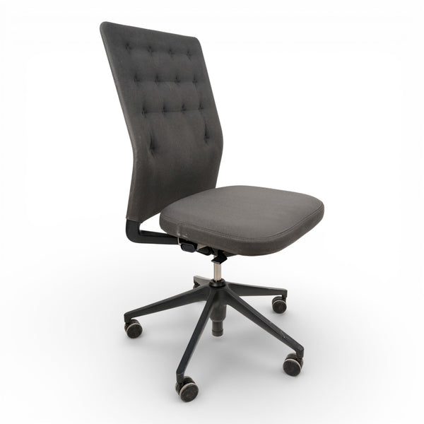 Vitra kontorstol uten armlener