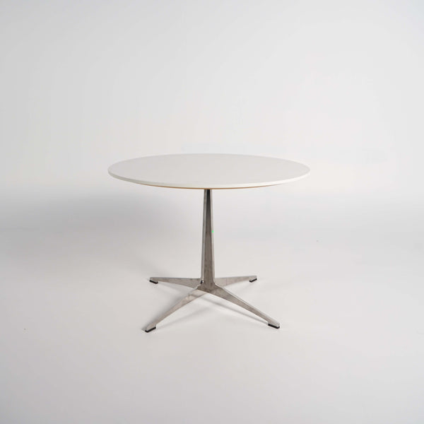 Rundt sidebord