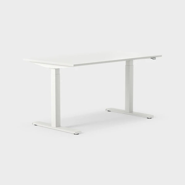 Elektrisk hev/senk skrivebord fra kinnarps, med ny hvit laminat bordplate 160x80