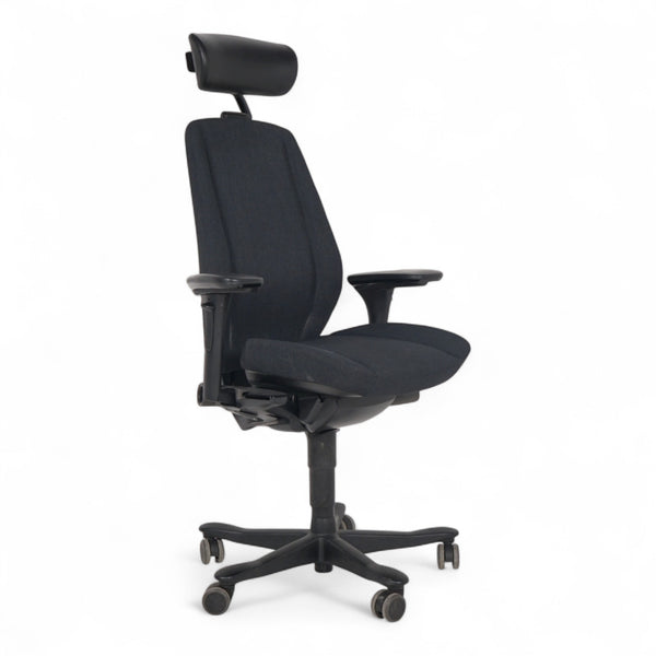 Kinnarps kontorstol 9000 serie med nakkestøtte