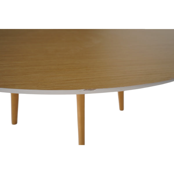 rundt møtebord i eik