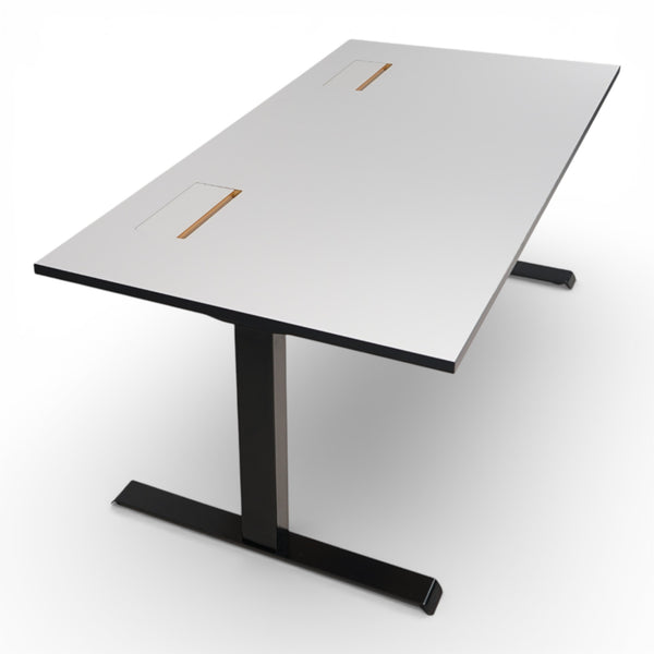 Hvit bordplate m/sort kantlist 160x80, 2 kabelluker